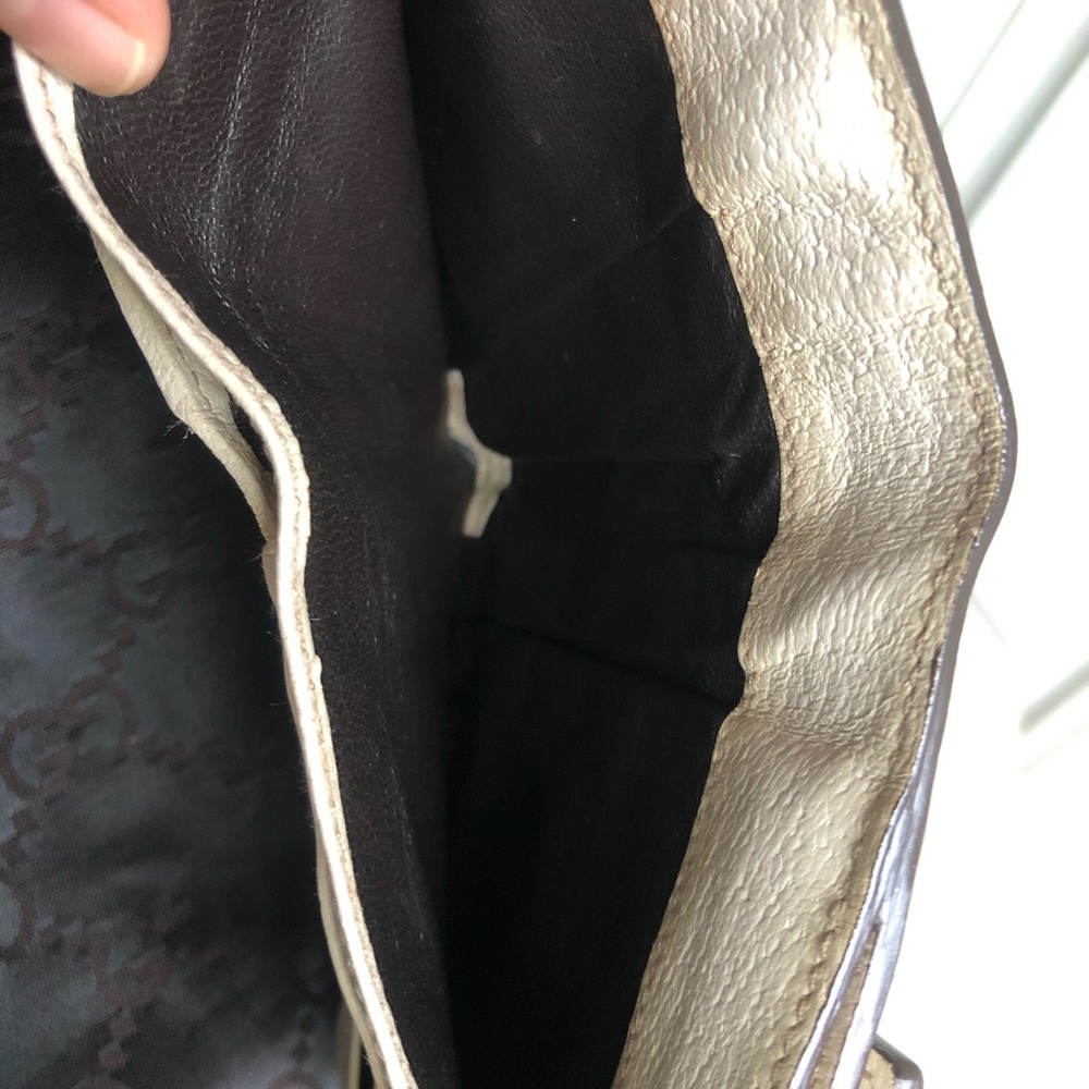 Authentic Gucci Wallet - Picture 5 of 7